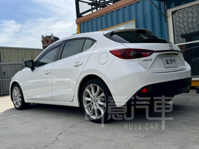 MAZDA馬自達 MAZDA 3  第3張相片