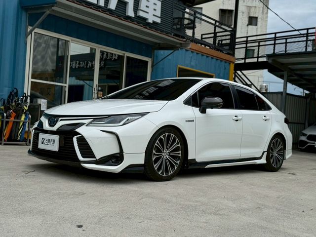 TOYOTA豐田 ALTIS  第1張相片