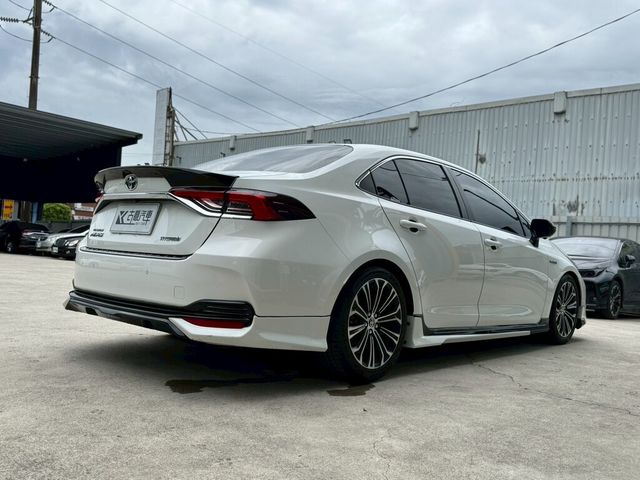 TOYOTA豐田 ALTIS  第4張相片