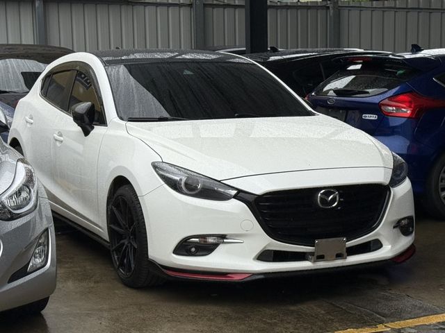 MAZDA馬自達 MAZDA 3  第2張相片