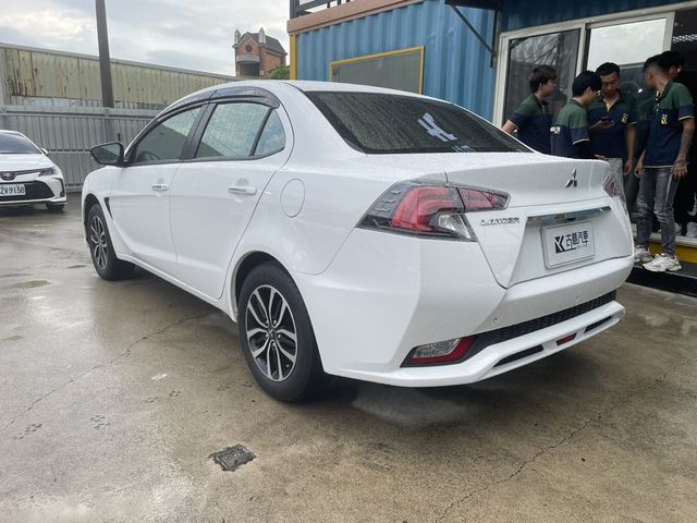 MITSUBISHI三菱 GRAND LANCER  第4張相片