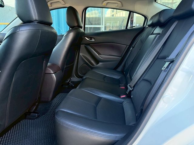 MAZDA馬自達 MAZDA 3  第5張相片