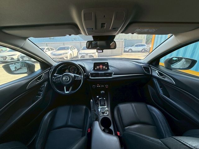 MAZDA馬自達 MAZDA 3  第6張相片