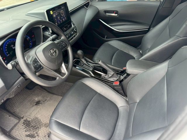 TOYOTA豐田 ALTIS  第5張相片