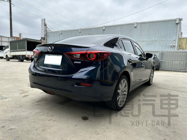 MAZDA馬自達 MAZDA 3  第4張相片