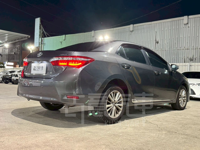 TOYOTA豐田 ALTIS  第4張相片
