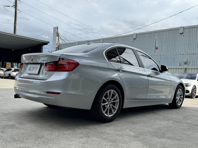 BMW寶馬 316I  第4張相片