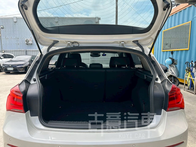 BMW寶馬 118I  第5張相片