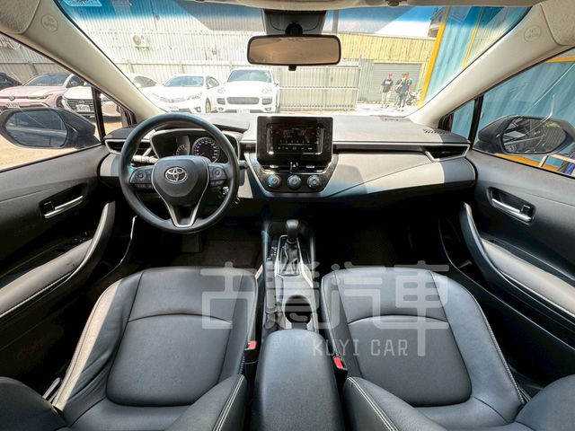 TOYOTA豐田 ALTIS  第6張相片