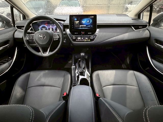 TOYOTA豐田 COROLLA ALTIS HYBRID  第5張相片