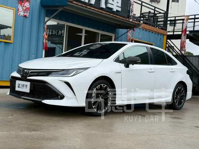 TOYOTA豐田 ALTIS  第1張相片
