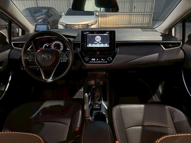 TOYOTA豐田 ALTIS  第5張相片