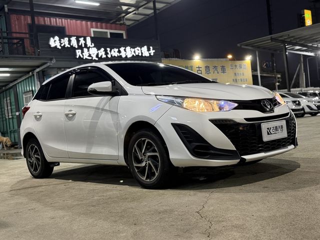 TOYOTA豐田 YARIS  第2張相片