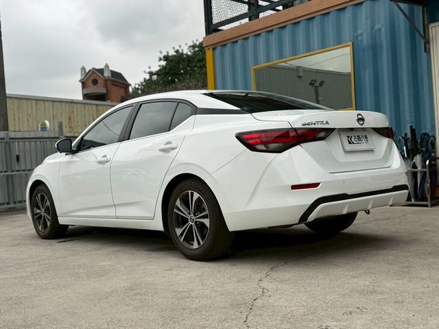 NISSAN日產 SENTRA  第3張相片