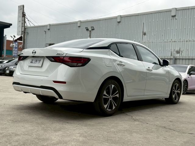NISSAN日產 SENTRA  第4張相片