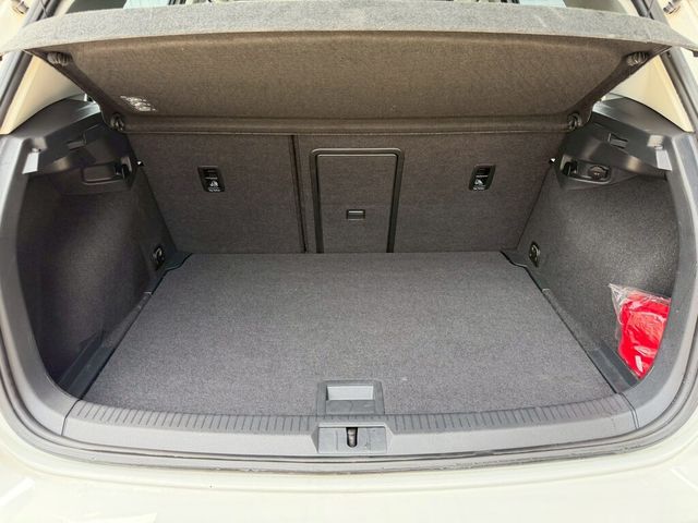 VOLKSWAGEN福斯 GOLF  第5張相片