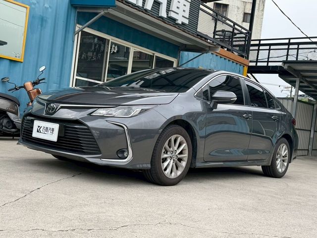 TOYOTA豐田 ALTIS  第1張相片