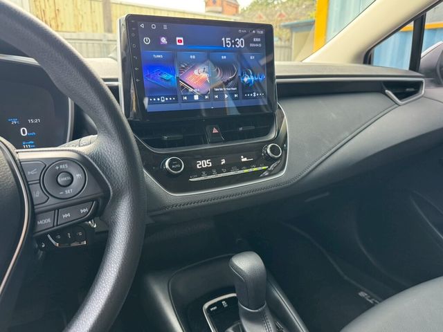 TOYOTA豐田 ALTIS  第5張相片