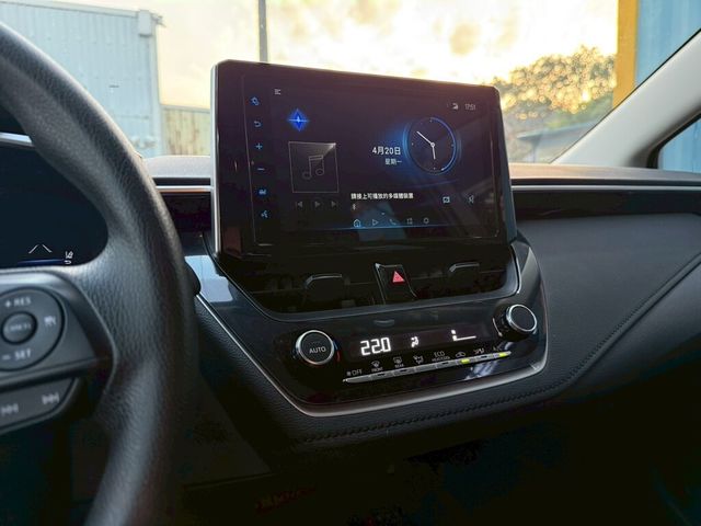 TOYOTA豐田 ALTIS  第6張相片