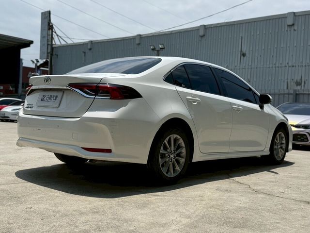TOYOTA豐田 ALTIS  第4張相片