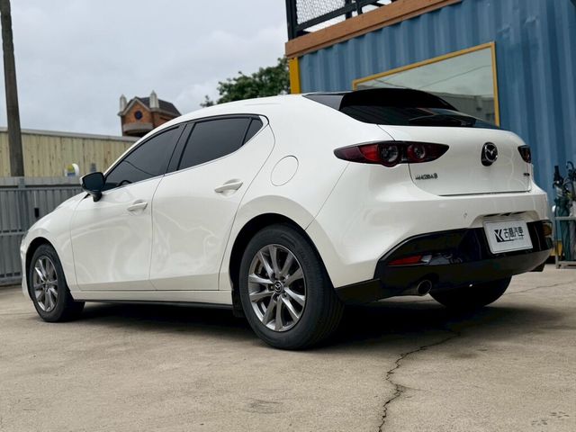MAZDA馬自達 MAZDA 3  第3張相片