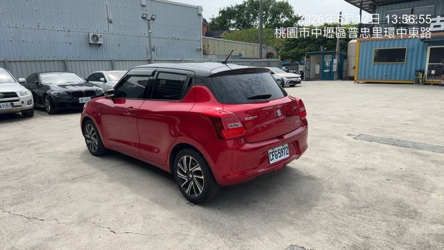 SUZUKI鈴木 SWIFT  第3張相片