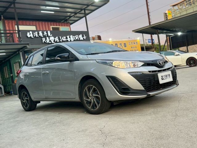 TOYOTA豐田 YARIS  第2張相片