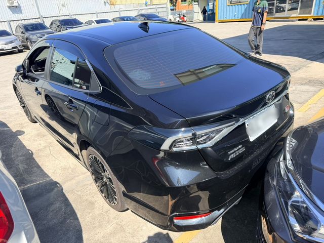 TOYOTA豐田 ALTIS  第3張相片