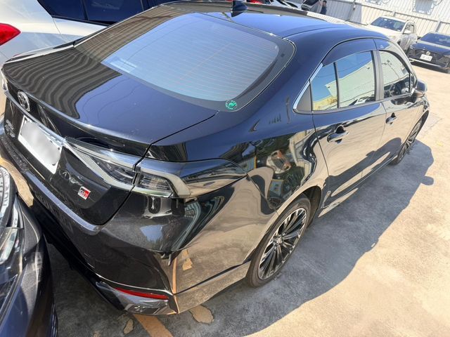TOYOTA豐田 ALTIS  第4張相片