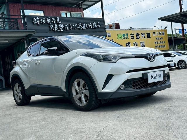 TOYOTA豐田 C-HR  第2張相片