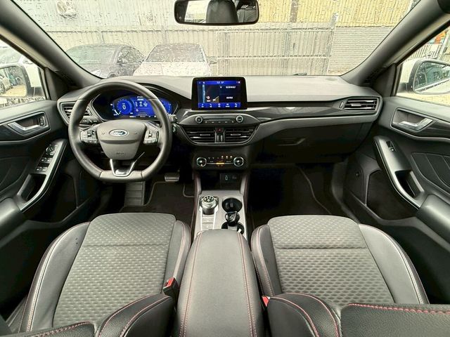 FORD福特 FOCUS  第6張相片