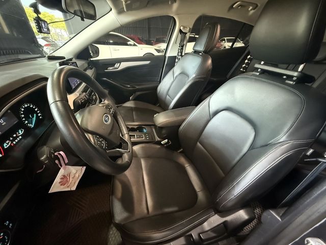 FORD福特 FOCUS  第6張相片