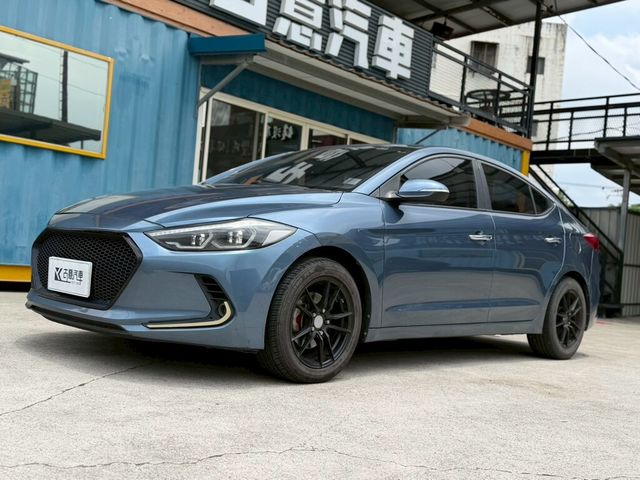 HYUNDAI現代 ELANTRA  第1張相片