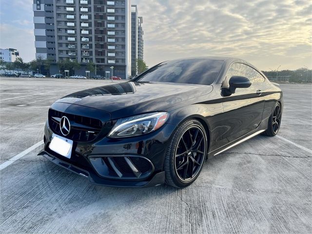 M-BENZ賓士 C300 COUPE  第1張相片
