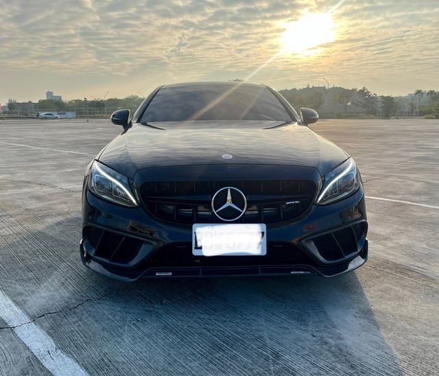 M-BENZ賓士 C300 COUPE  第3張相片