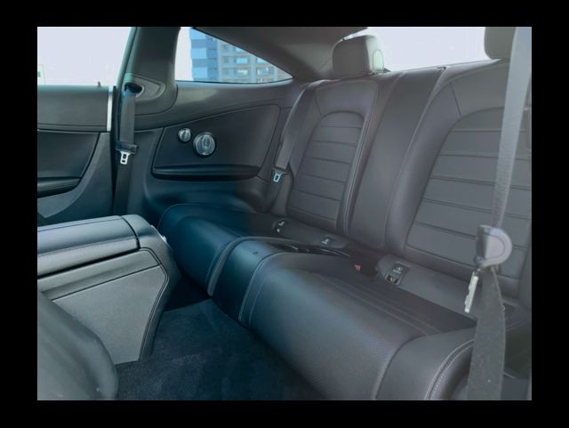 M-BENZ賓士 C300 COUPE  第9張相片
