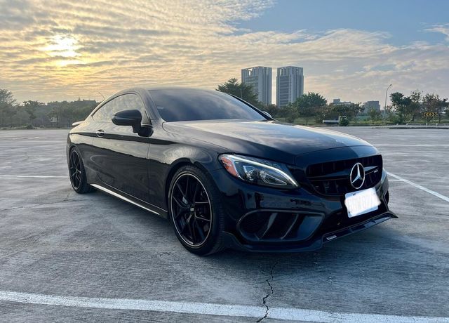 M-BENZ賓士 C300 COUPE  第12張相片