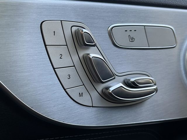 M-BENZ賓士 C300 COUPE  第14張相片