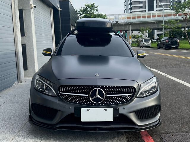 M-BENZ賓士 C43 AMG  第3張相片