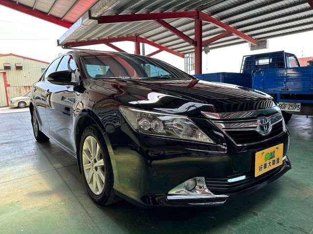 TOYOTA豐田 CAMRY HYBRID  第2張相片
