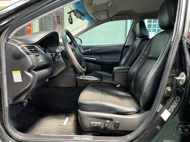TOYOTA豐田 CAMRY HYBRID  第5張相片