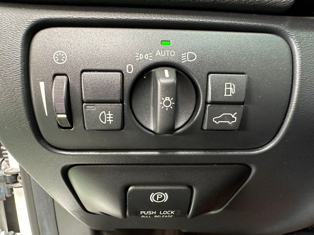 VOLVO富豪 V60  第9張相片