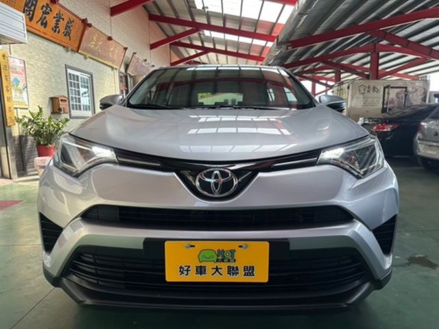 TOYOTA豐田 RAV4  第3張相片
