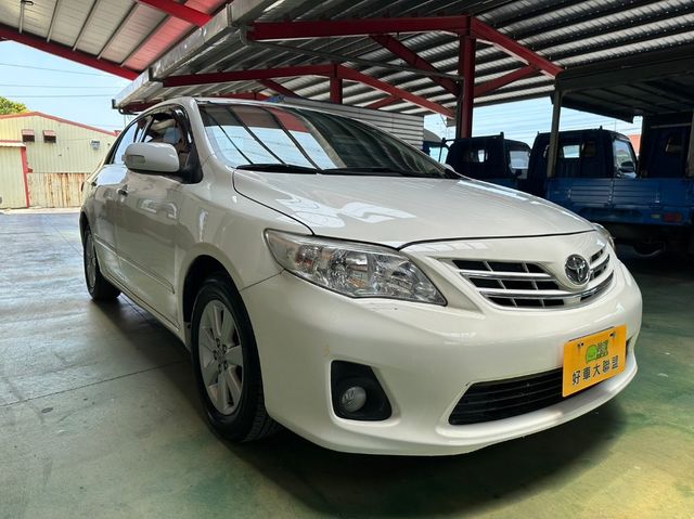 TOYOTA豐田 ALTIS  第2張相片