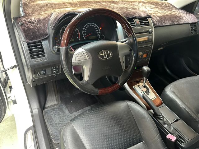 TOYOTA豐田 ALTIS  第5張相片