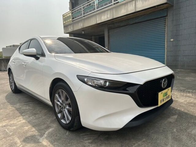 MAZDA馬自達 MAZDA 3  第2張相片