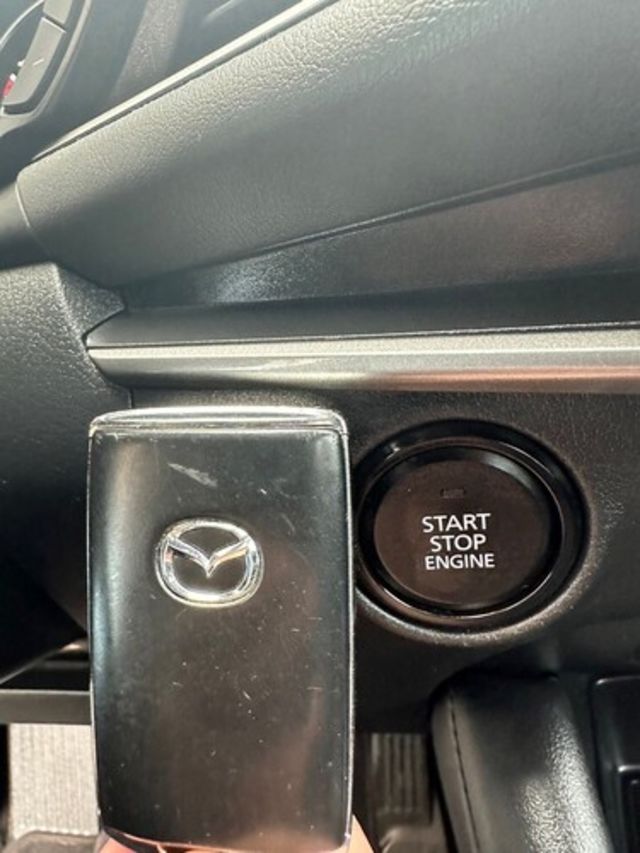 MAZDA馬自達 MAZDA 3  第11張相片