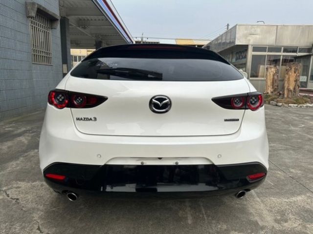MAZDA馬自達 MAZDA 3  第17張相片