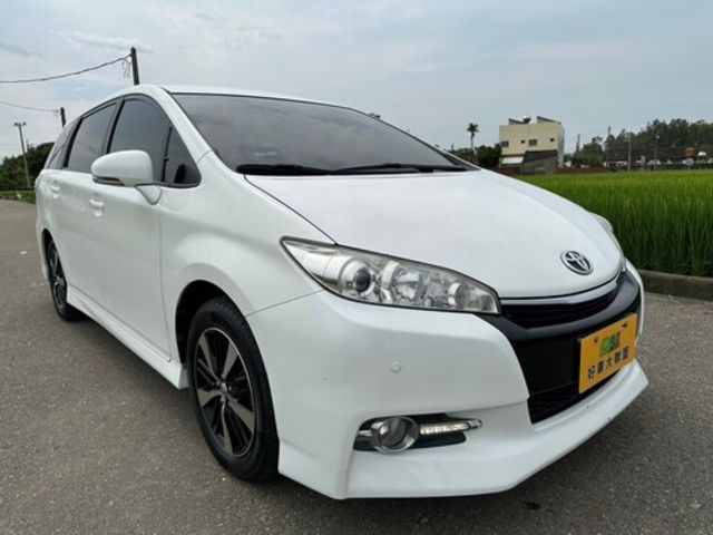 TOYOTA豐田 WISH  第2張相片