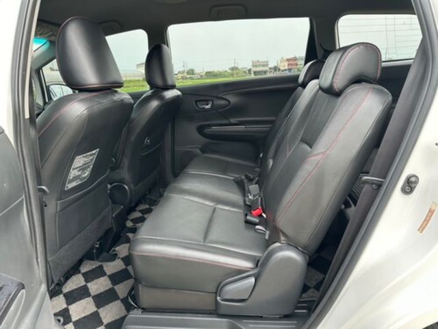 TOYOTA豐田 WISH  第7張相片